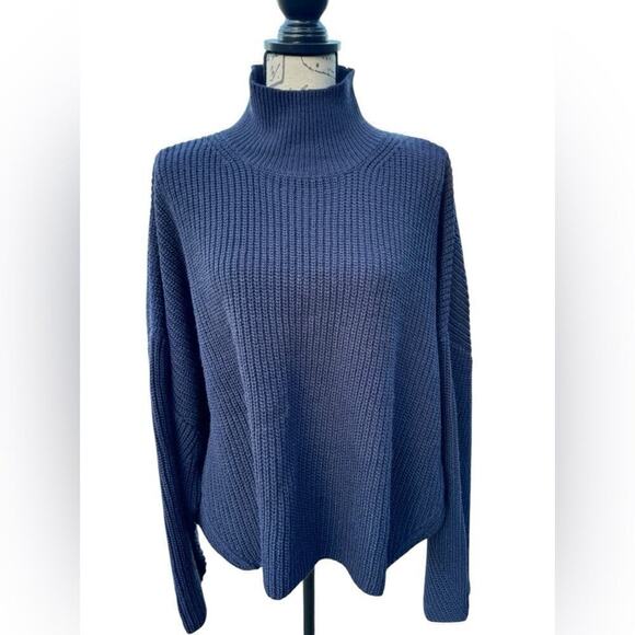 Topshop Sweaters - Topshop Sweater Mockneck Navy Blue Womens Size 8-10 Medium